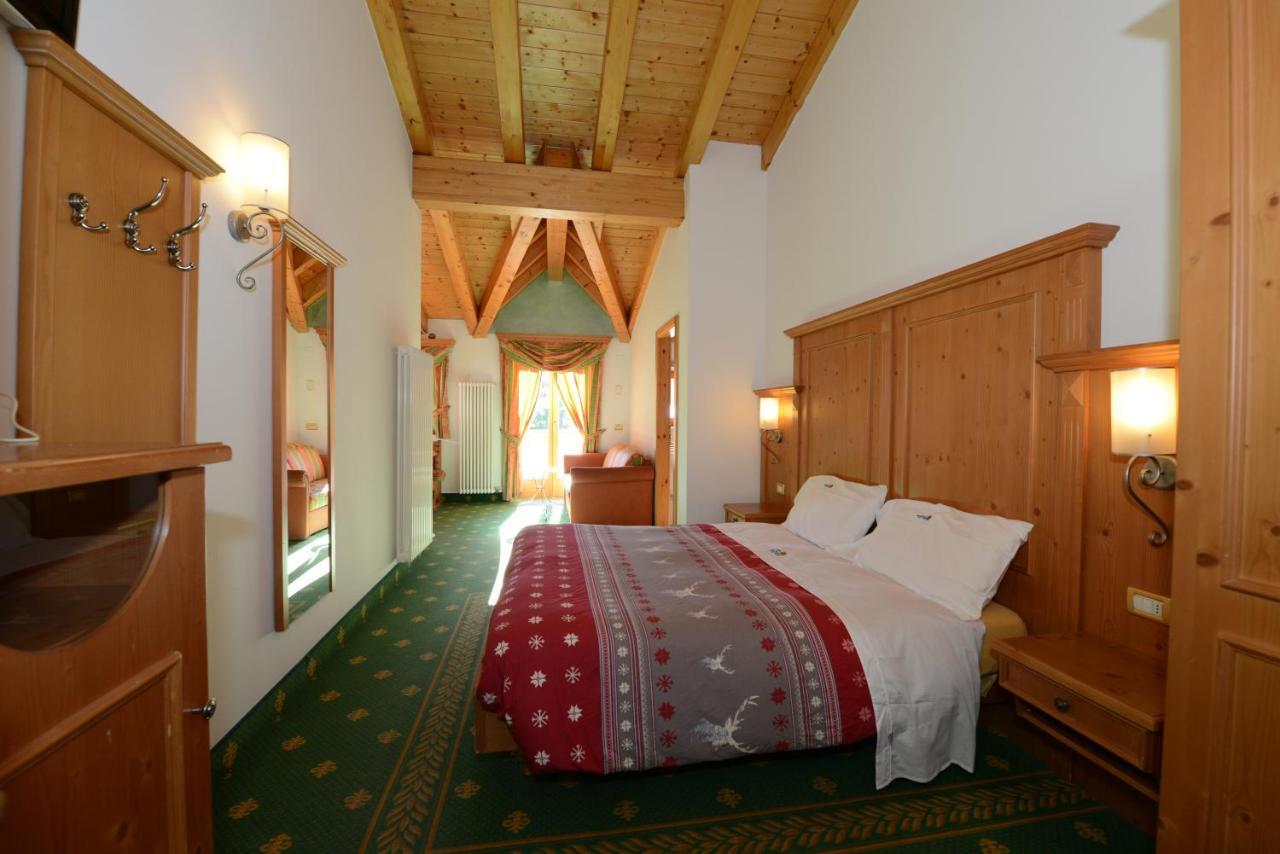 Hotel Sole Passo del Tonale Esterno foto