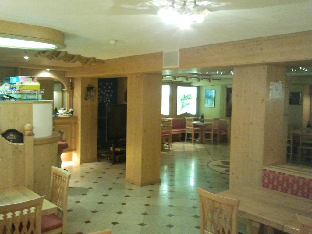 Hotel Sole Passo del Tonale Esterno foto