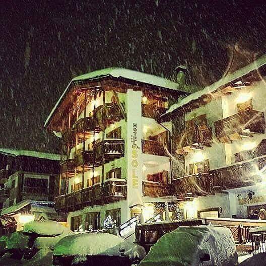 Hotel Sole Passo del Tonale Esterno foto